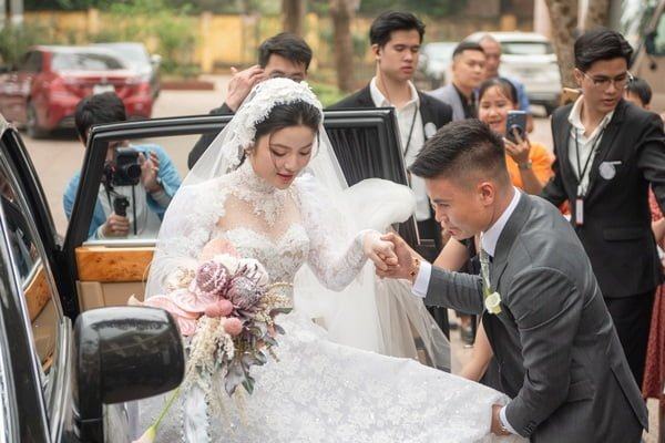 Toàn cảnh đám cưới Quang Hải – Chu Thanh Huyền
