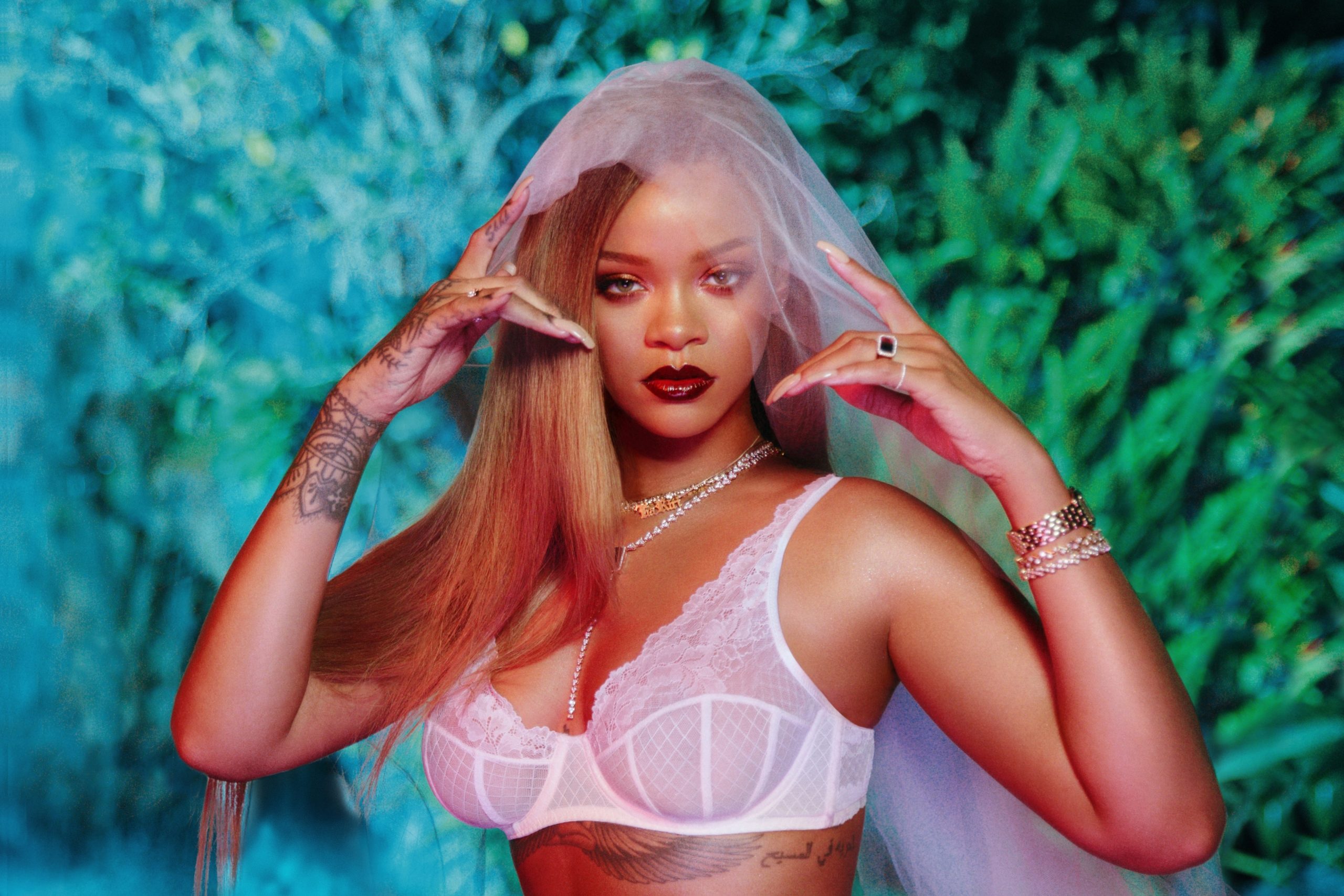 CEO hãng nội y của Rihanna ‘đầu quân’ cho công ty đối thủ