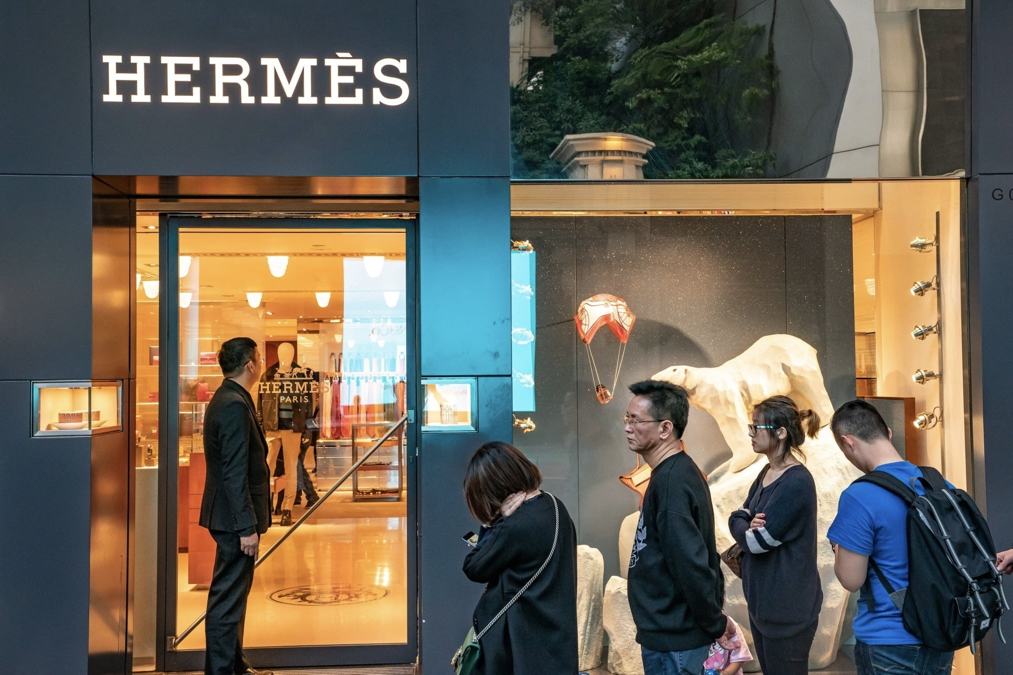 Độ giàu có gây sốc của gia tộc tỷ phú Hermès